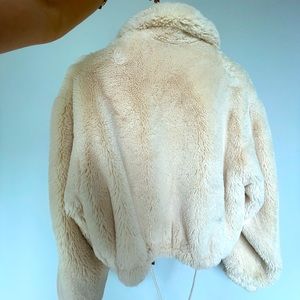 Elevenses (Anthropology), Small, off white